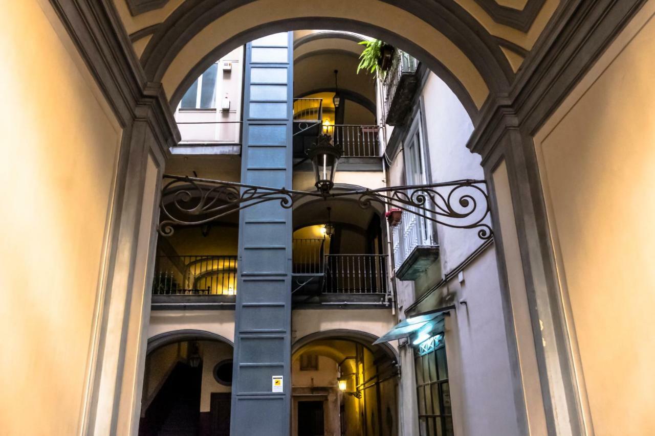 Per Duomo Couette-café Naples